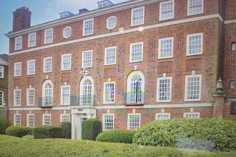 3 bedroom apartment to rent, Fortis Green Road, London, N10 3BH