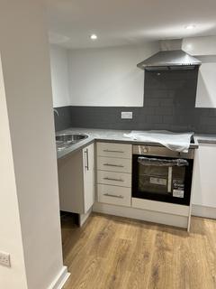 1 bedroom flat to rent, Manor Avenue, Urmston M41