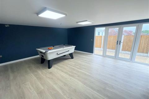undefined, Church Lane, Dinnington, Sheffield, Rotherham, S25 2LT