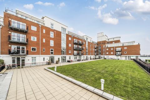 2 bedroom apartment for sale, Arethusa House, Gunwharf Quays, Portsmouth