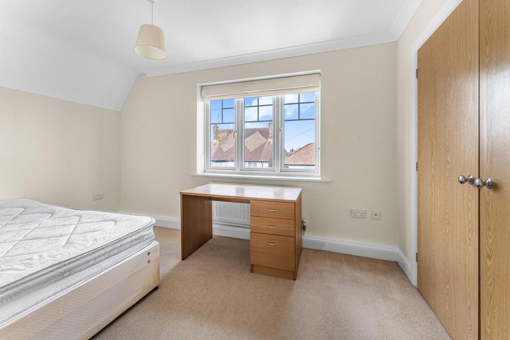 BEDROOM 3.jpg