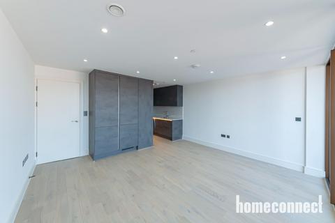 3 bedroom flat to rent, Colts Village Apartments,  Barking Road, London