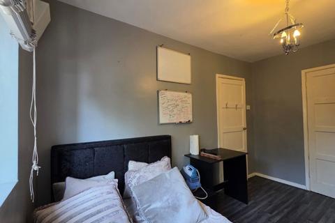 1 bedroom in a house share to rent, Marriott Road, London
