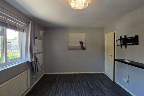 1 bedroom in a house share to rent, Marriott Road, London