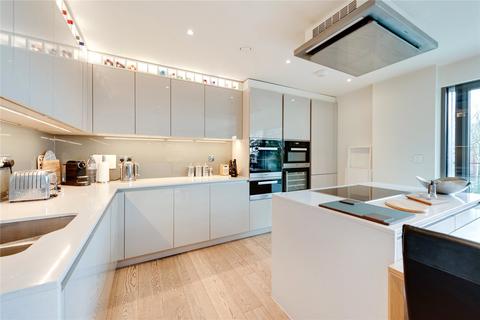 3 bedroom apartment for sale, Penrose Gardens, London, NW3