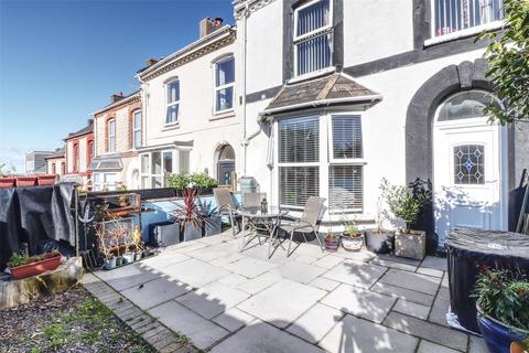5 Cambridge Grove, Ilfracombe, EX34 9JZ
