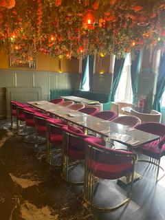 Pub to rent, Kings Walk Grays RM17 6HR