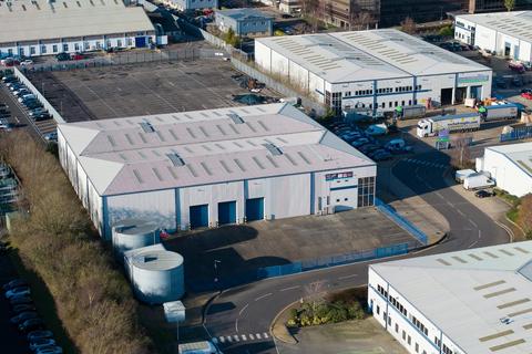 Warehouse to rent, Talbot Rd Fareham PO15 5AP