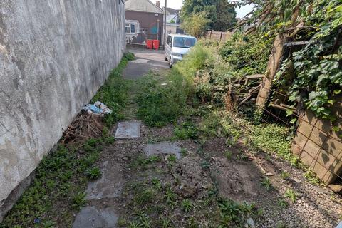 Retail property (high street) to rent, 29 Uplands Cres Swansea SA2 0NX