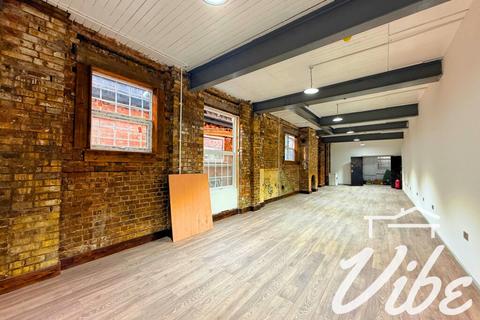 Industrial unit to rent, 22 Clarence Mews London E5 8HL