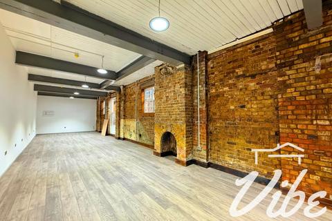 Industrial unit to rent, 22 Clarence Mews London E5 8HL