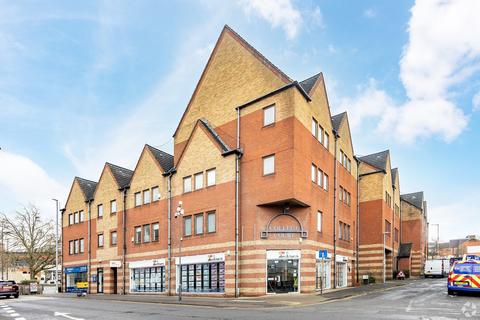 Office for sale, Regent Circus Swindon SN1 1PZ