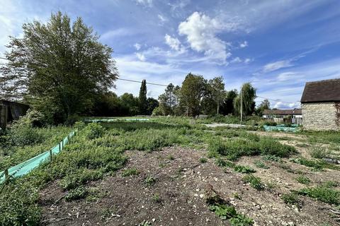 Land for sale, Fencott Rd Kidlington OX5 2RE