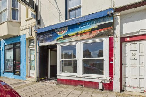 Retail property (high street) to rent, 27 West Buildings Worthing BN11 3BS
