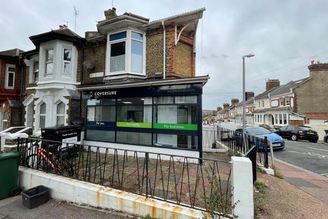 Retail property (high street) for sale, 135 Elm Grv Brighton BN2 3ES