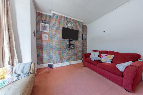 3 bedroom terraced house for sale, Broadway, Pontypridd CF37