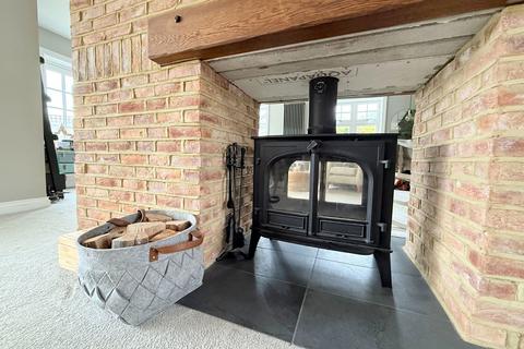 4 Grenville Close, Meopham, Gravesend, DA13 0PH