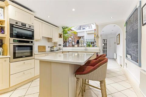 undefined, St. Peter Street, Marlow, Buckinghamshire, SL7