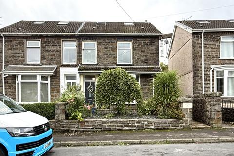 14 Harcourt Road, Mountain Ash, CF45 3PY