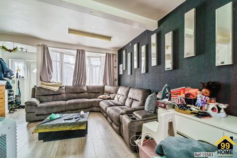 undefined, Westbury, Southall, UB1