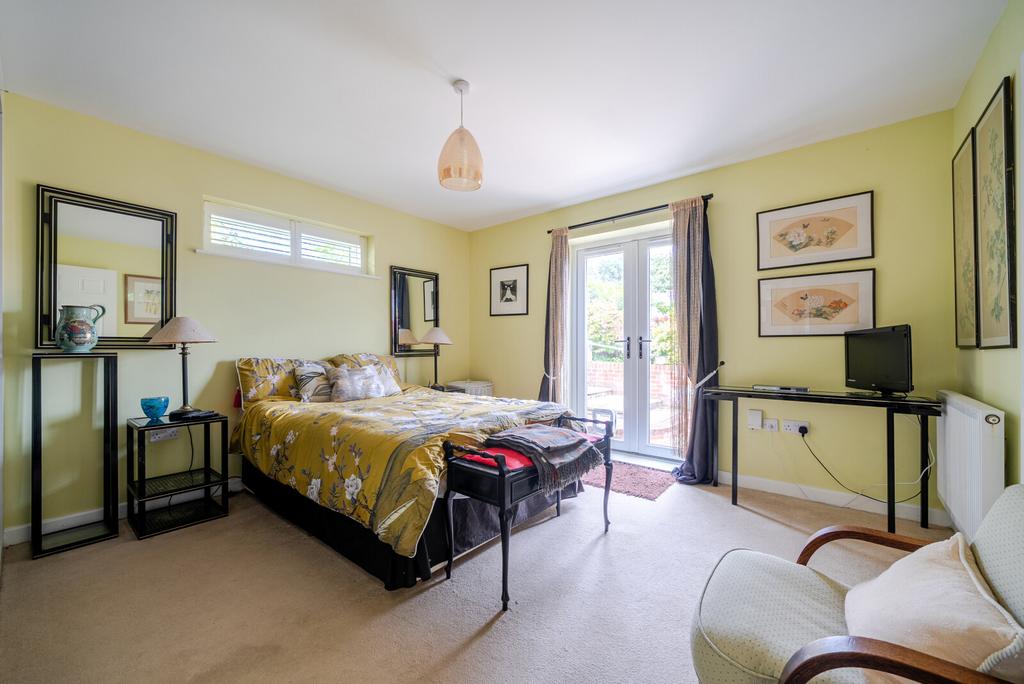 1350746-12-68c811...