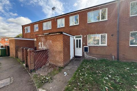 4 bedroom terraced house to rent, Warwick Court, Loughborough LE11