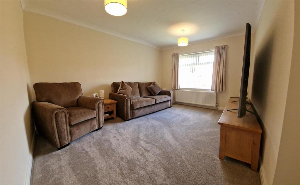 Bedroom: