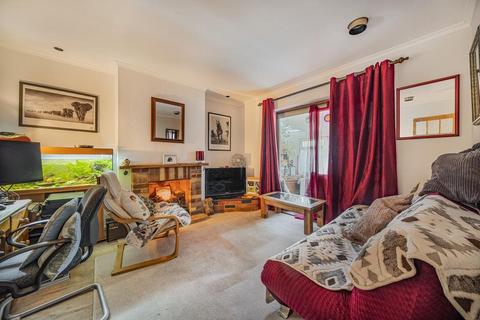 undefined, Kidlington,  Almond Avenue,  OX5