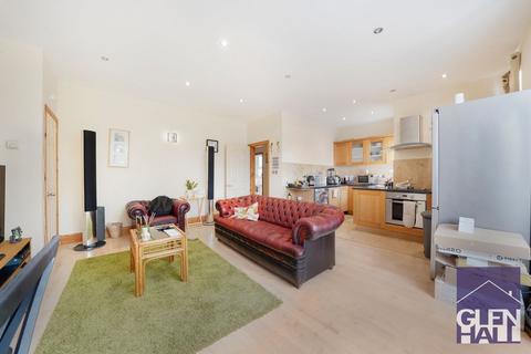 1 bedroom flat for sale, 33 Parkhurst Road, London N11