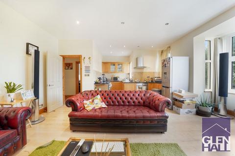 undefined, 33 Parkhurst Road, London N11