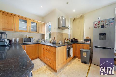 undefined, 33 Parkhurst Road, London N11