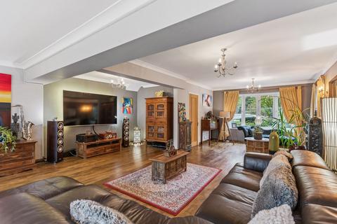 5 bedroom detached house for sale, Pickford Road, Markyate, Hertfordshire