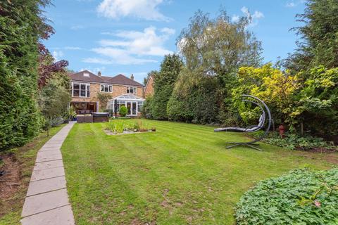 5 bedroom detached house for sale, Pickford Road, Markyate, Hertfordshire