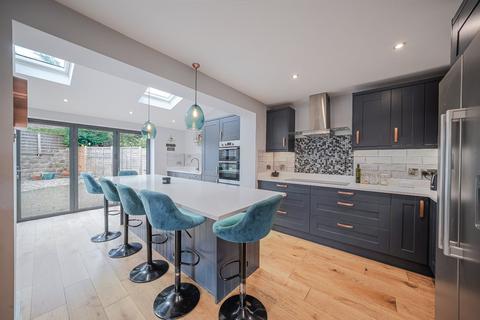 2 Crofters Green, Killinghall, Harrogate, HG3 2GY