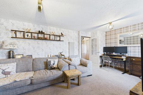 undefined, Chesterfield S42