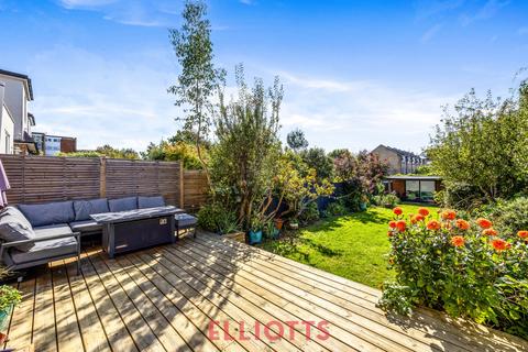 5 bedroom semi-detached house for sale, Wilbury Avenue, Hove