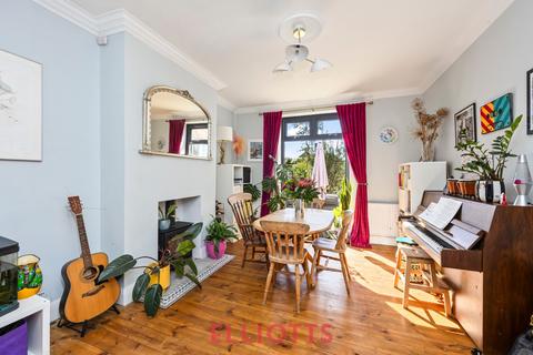 5 bedroom semi-detached house for sale, Wilbury Avenue, Hove