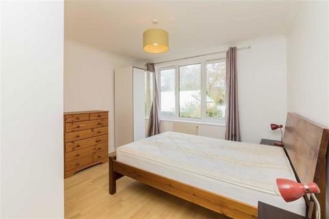 2 bedroom flat to rent, Ensign Street, London E1