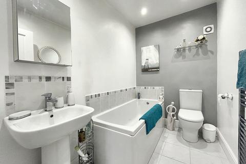 undefined, South Street, Hythe, SO45