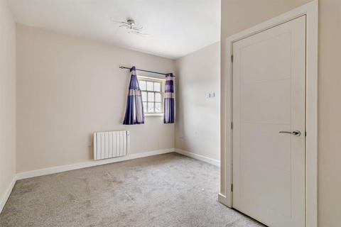 undefined, High Street, Doncaster DN10