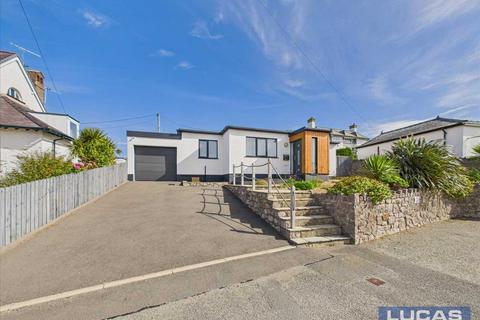 4 bedroom detached bungalow for sale, Ty Banc, Lon St Ffraid, Trearddur Bay