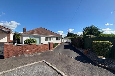 3 bedroom detached bungalow for sale, Gwscwm Road, Burry Port