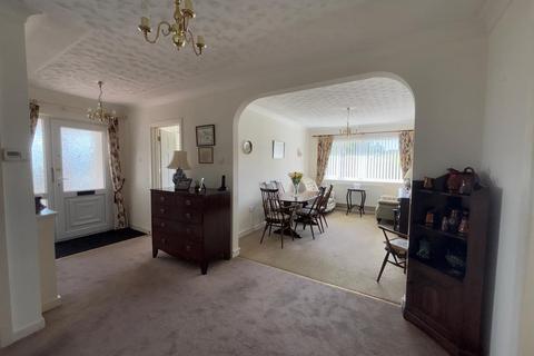 3 bedroom detached bungalow for sale, Gwscwm Road, Burry Port