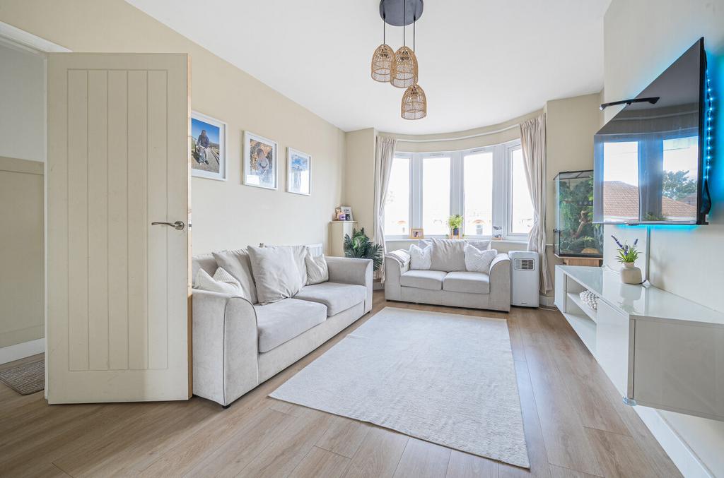 1356927-16-68d1a2...