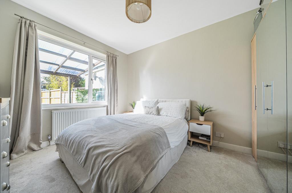 1356927-1-68d1a11...