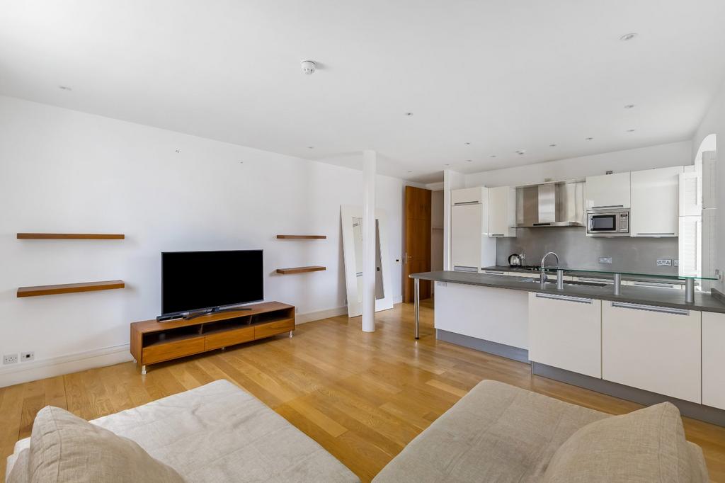 Reception/Kitchen