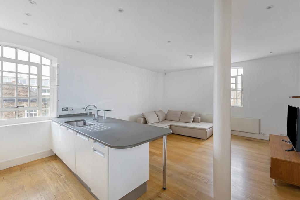Reception/Kitchen