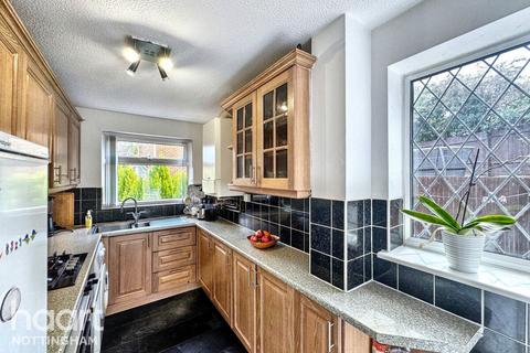 16 Cloverlands, West Bridgford, Nottingham, NG2 7TF