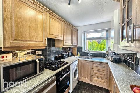 16 Cloverlands, West Bridgford, Nottingham, NG2 7TF