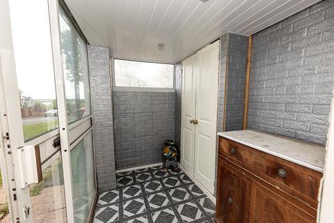 3 bedroom terraced house for sale, Brades Rise, Oldbury, West Midlands, B69